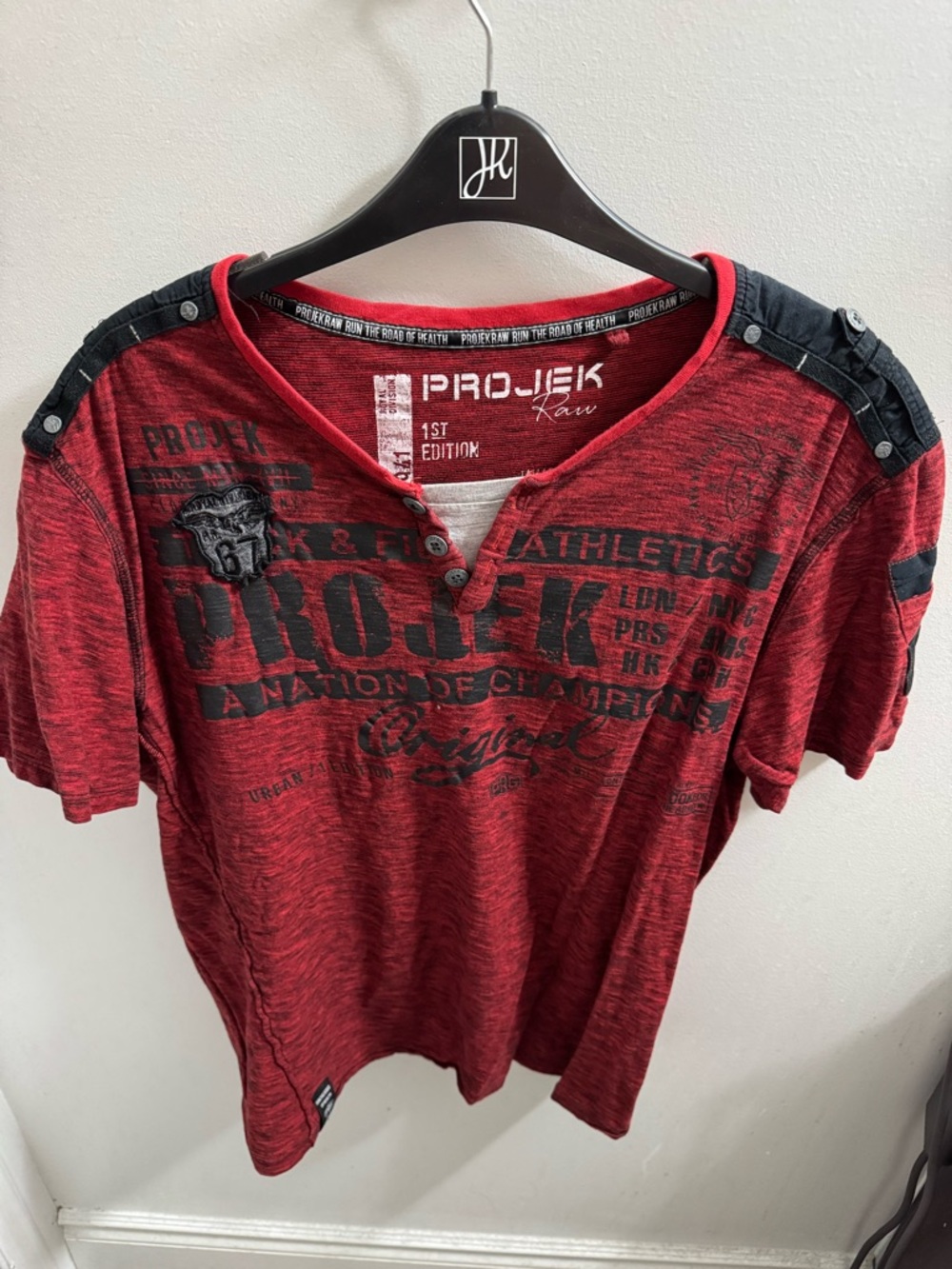 Projek Raw Men’s Red Graphic Short Sleeve Tee